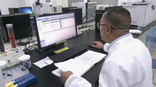 匠心鑄就輝煌 馬鞍山杰出工匠劉啟發(fā)——打破技術(shù)壁壘，引領(lǐng)新材料研發(fā)新風(fēng)向